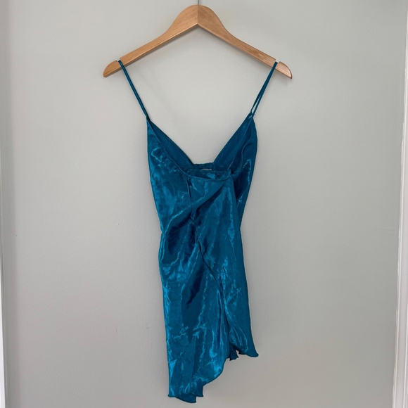 Colesce Collections Floral Blue Slip Dress - Picture 5 of 9